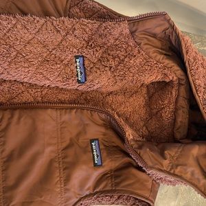 Patagonia reversible vest!